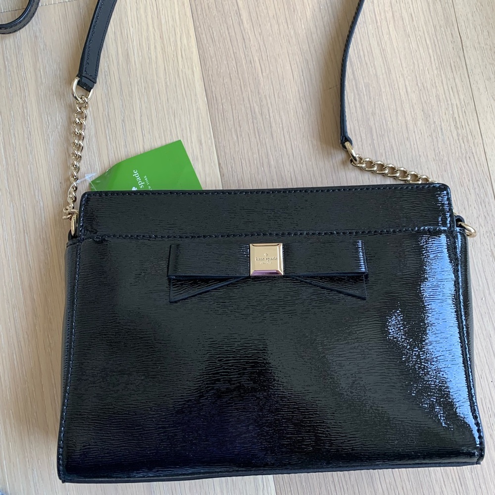 NWT Kate Spade Beacon Court Black Gray Shiny Patent Leather bow Crossbody